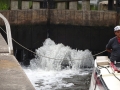 Hose across the lock! (1)