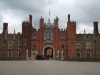 entrance-to-hampton-court-palace-4